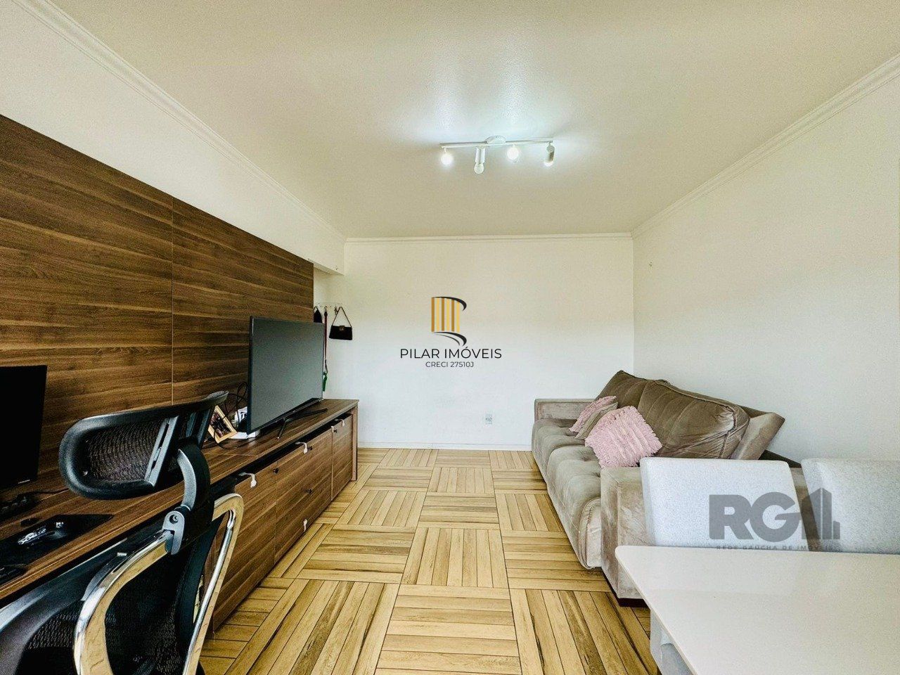 Apartamento 2 dormitórios no bairro Farroupilha