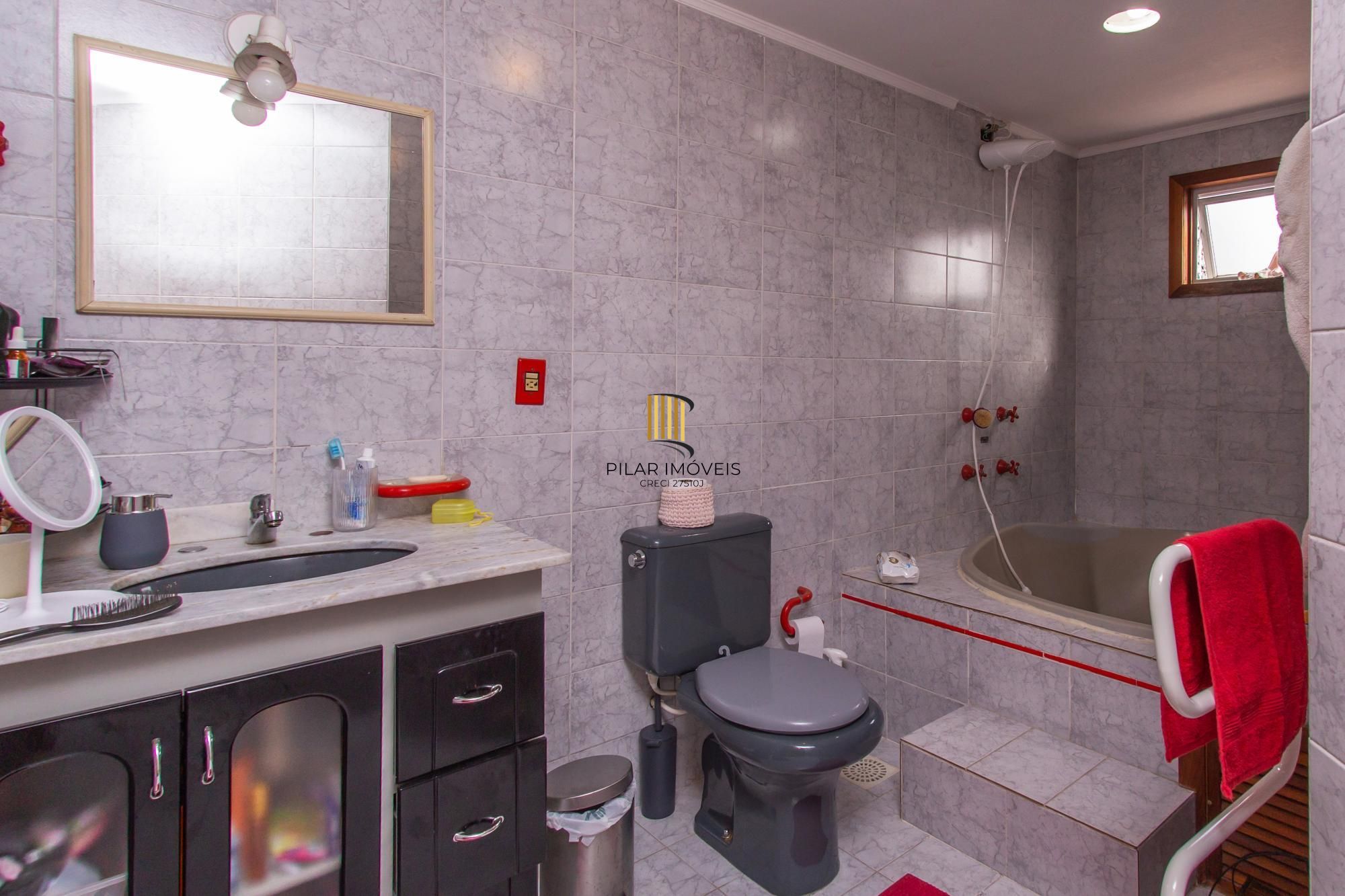 Cobertura ao lado do Bourbon Shopping