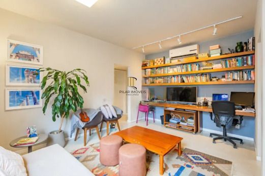 Apartamento Reformado e Pronto para Morar no Bom Fim – Conforto e Praticidade