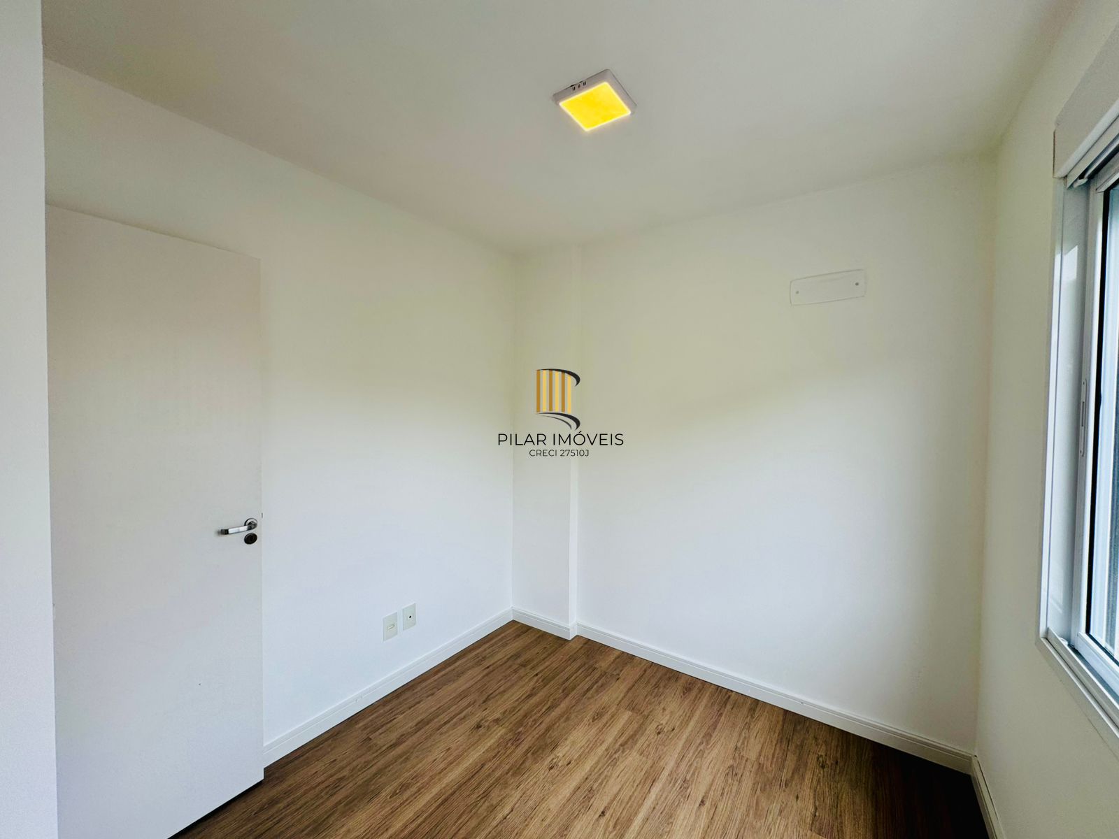 Apartamento 3 dormitórios com 1 suíte no bairro Petrópolis em Porto Alegre.