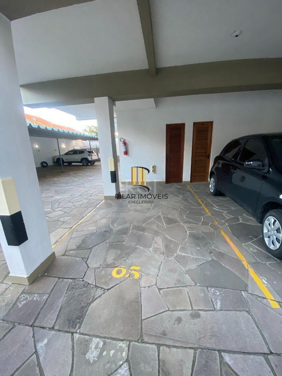 Cobertura para Venda - 278m², 3 dormitórios, sendo 1 suites, 3 vagas - Jardim Itu