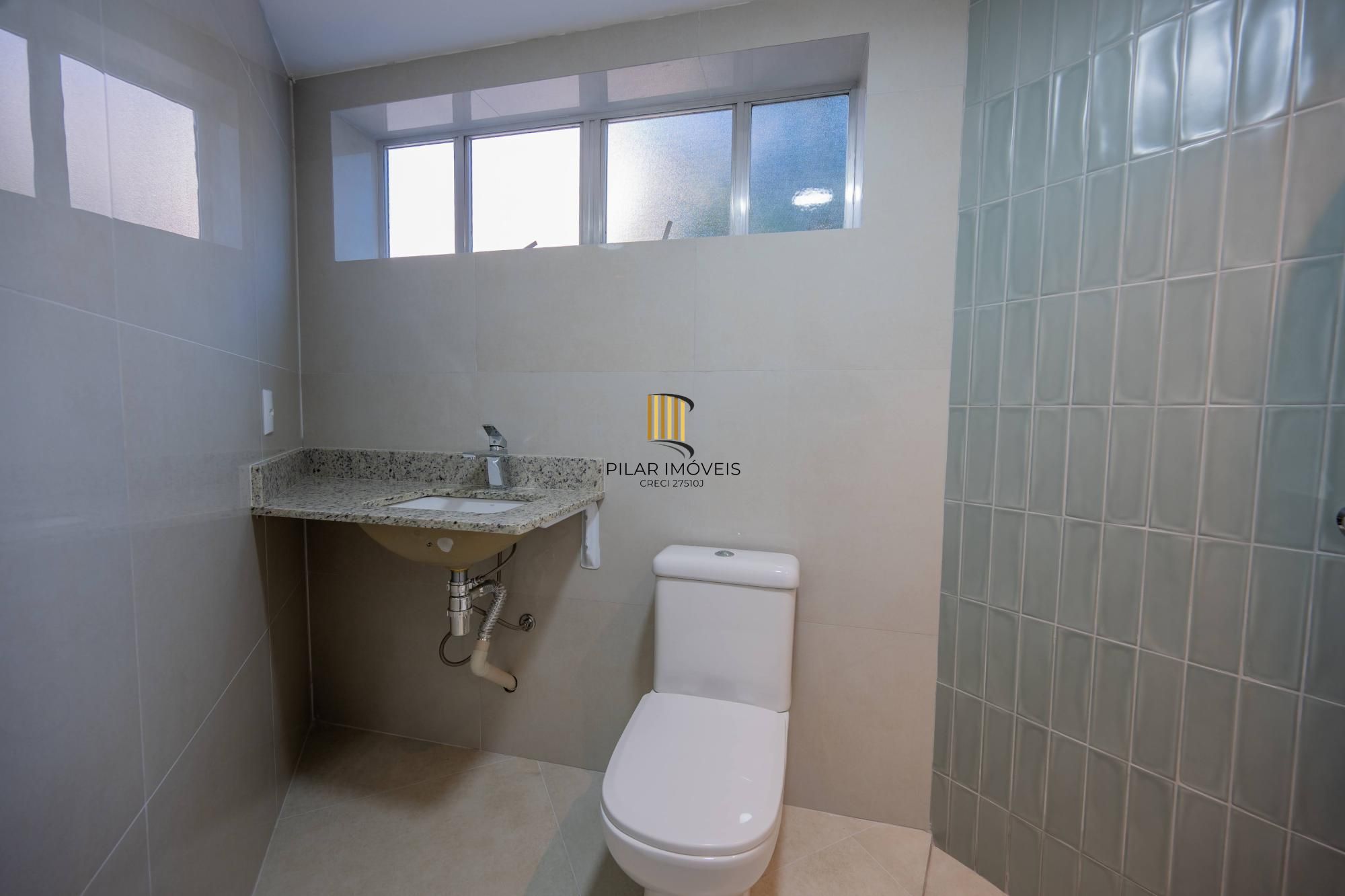 Apartamento com 3 suítes com vista e totalmente reforamdo no Moinhos de Vento