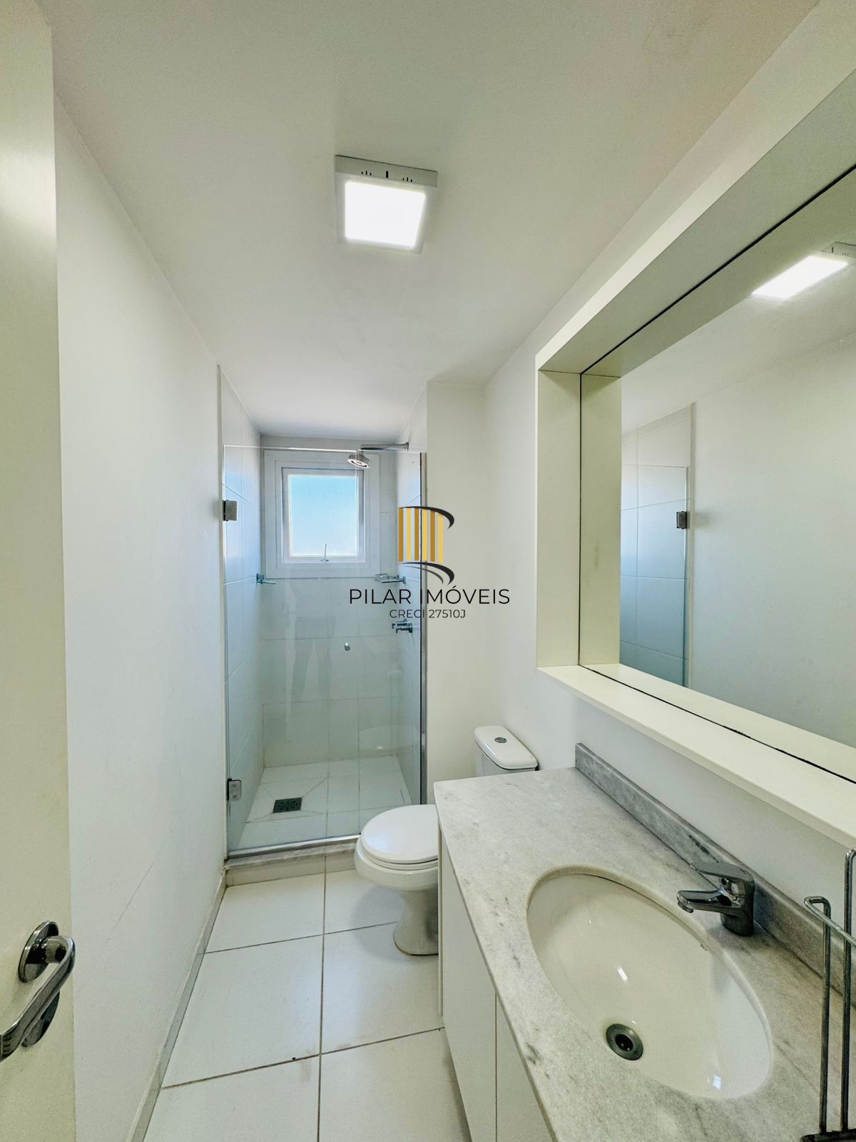 3 dormitórios, andar alto, mobiliado com lazer completo!