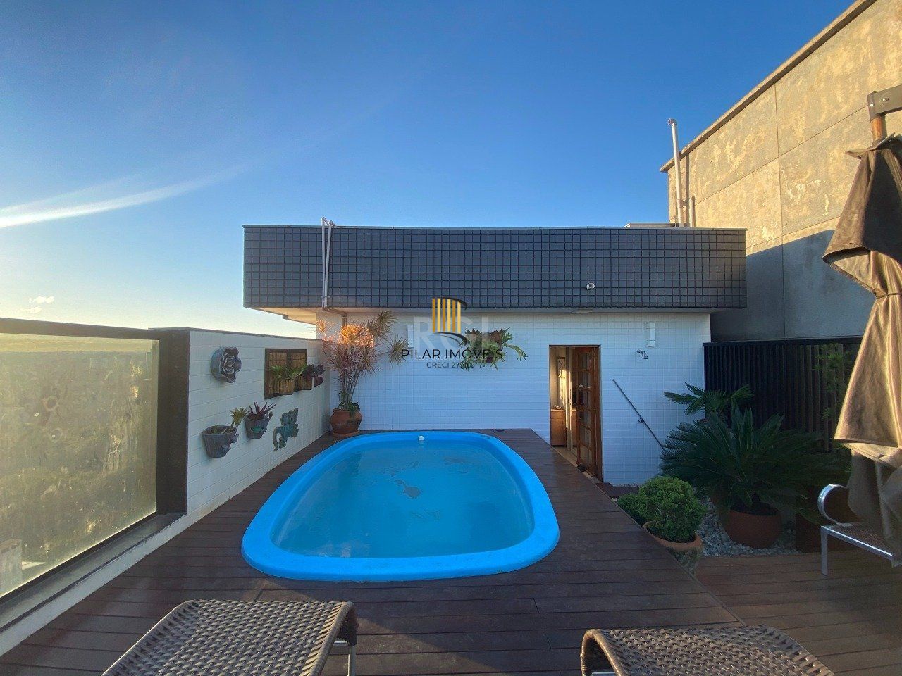 Cobertura para Venda - 278m², 3 dormitórios, sendo 1 suites, 3 vagas - Jardim Itu