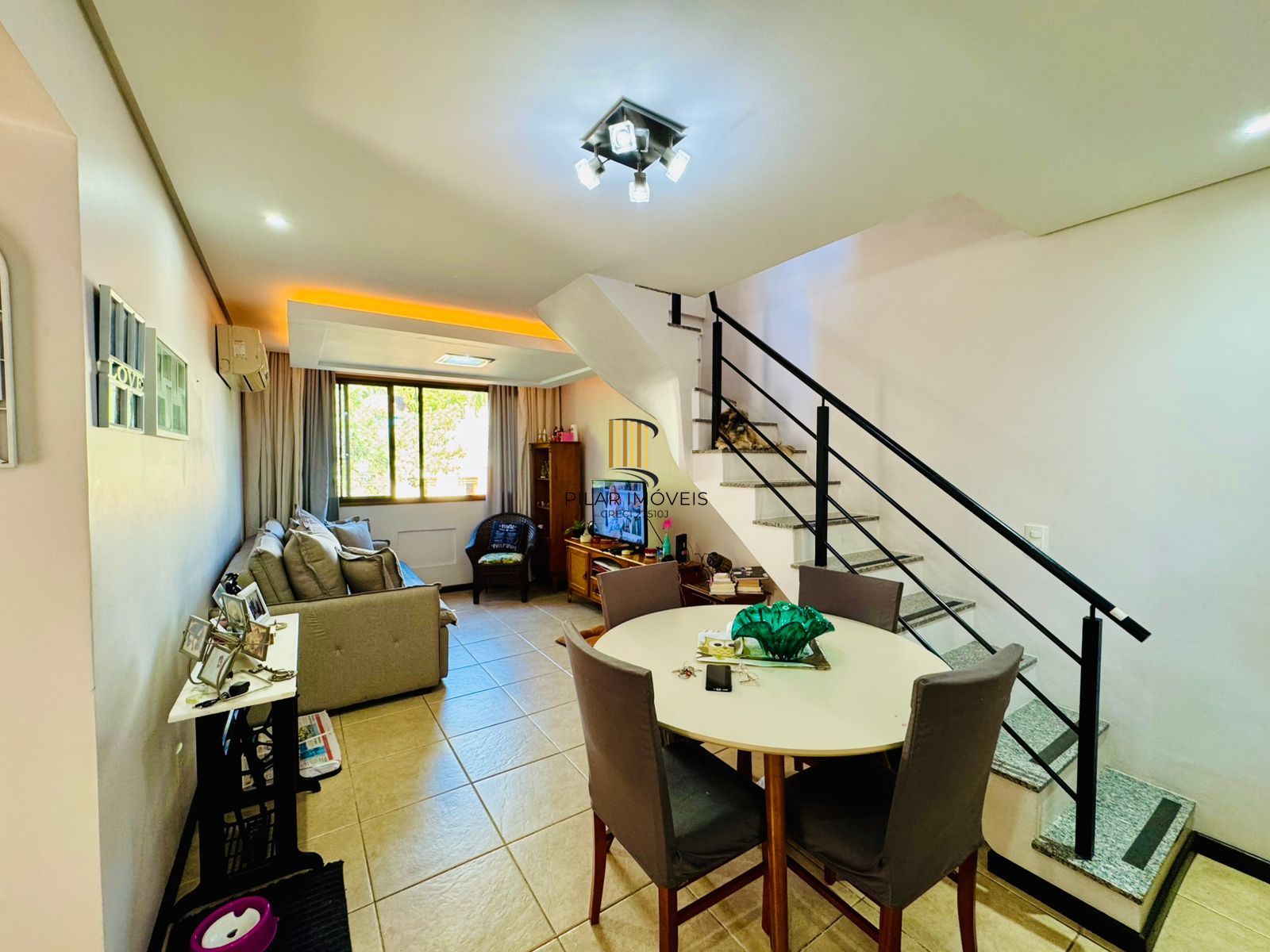 Cobertura no Coração do Petrópolis – 140m² de Conforto e Charme - Pilar Imóveis