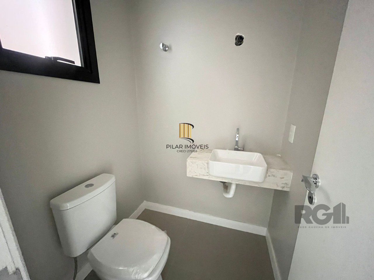Apartamento 03 Suítes / Sacada/ 131m /  Rua José Gomes / Tristeza