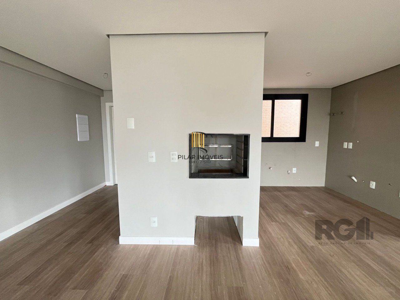 Apartamento 03 Suítes / Sacada/ 131m /  Rua José Gomes / Tristeza