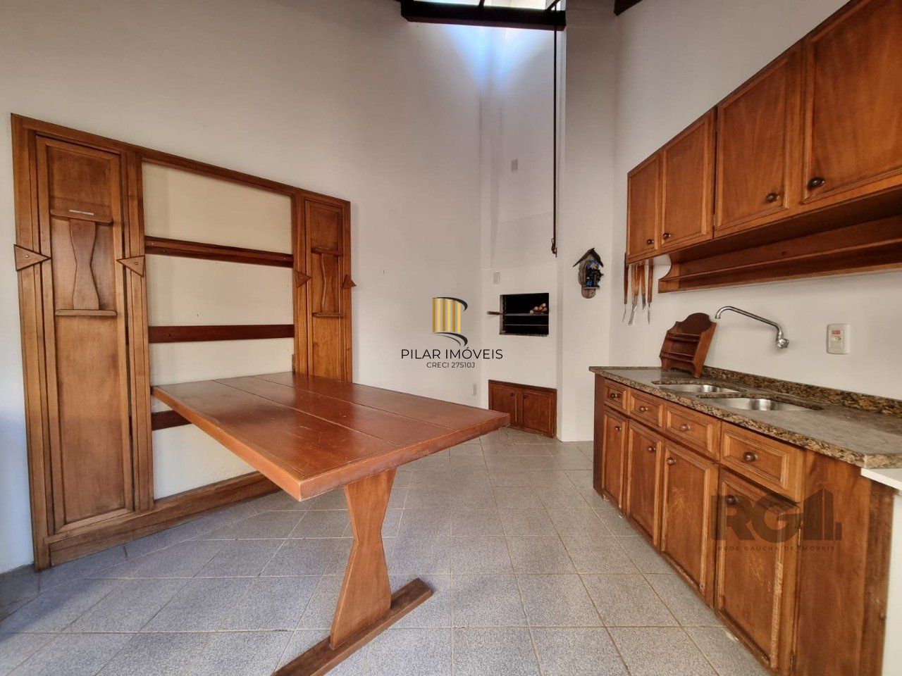 Casa 03 Dormitórios Condomínio Fechado Bairro Jardim Isabel