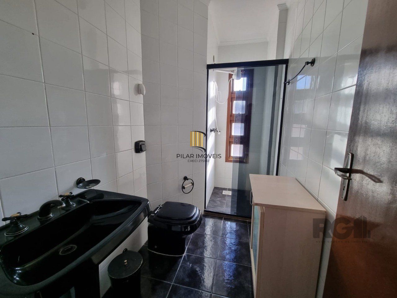 Casa 03 Dormitórios Condomínio Fechado Bairro Jardim Isabel