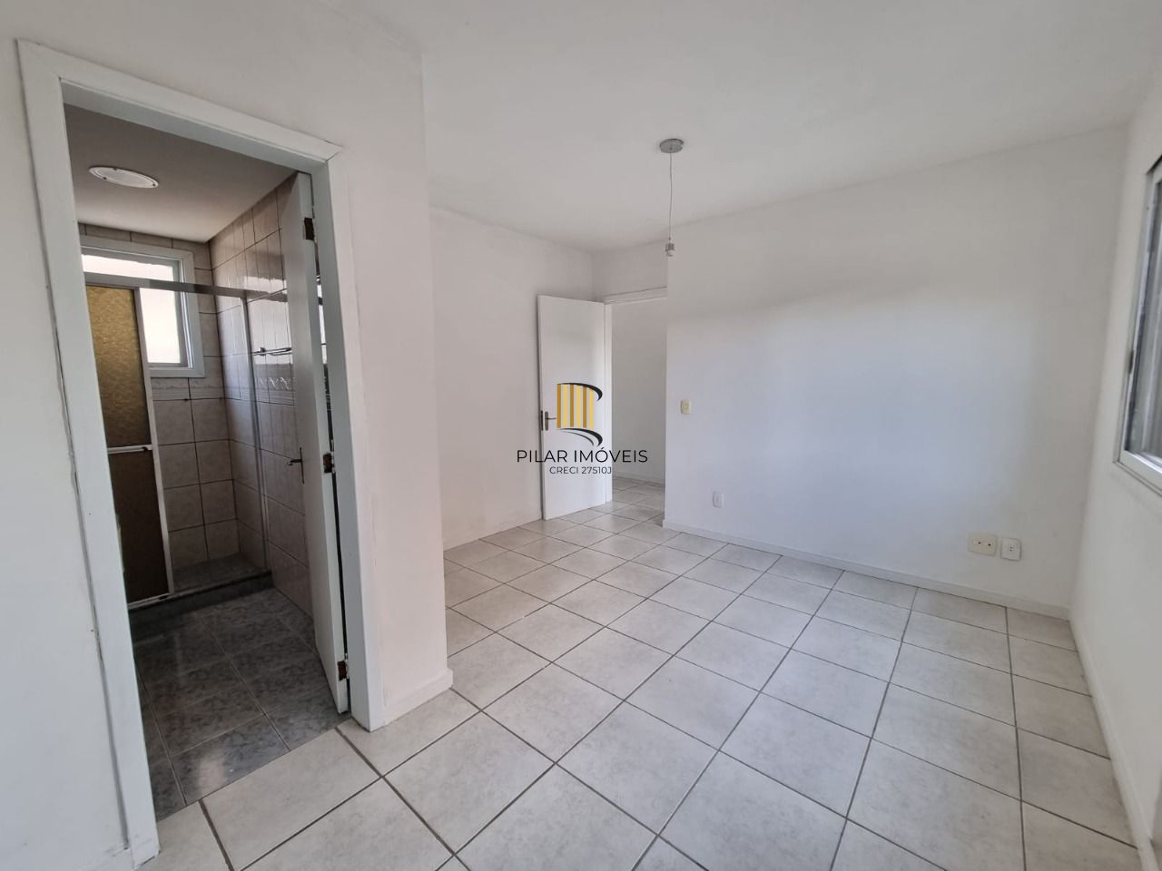 Apartamento 2 Dormitórios com Sacada Ipanema