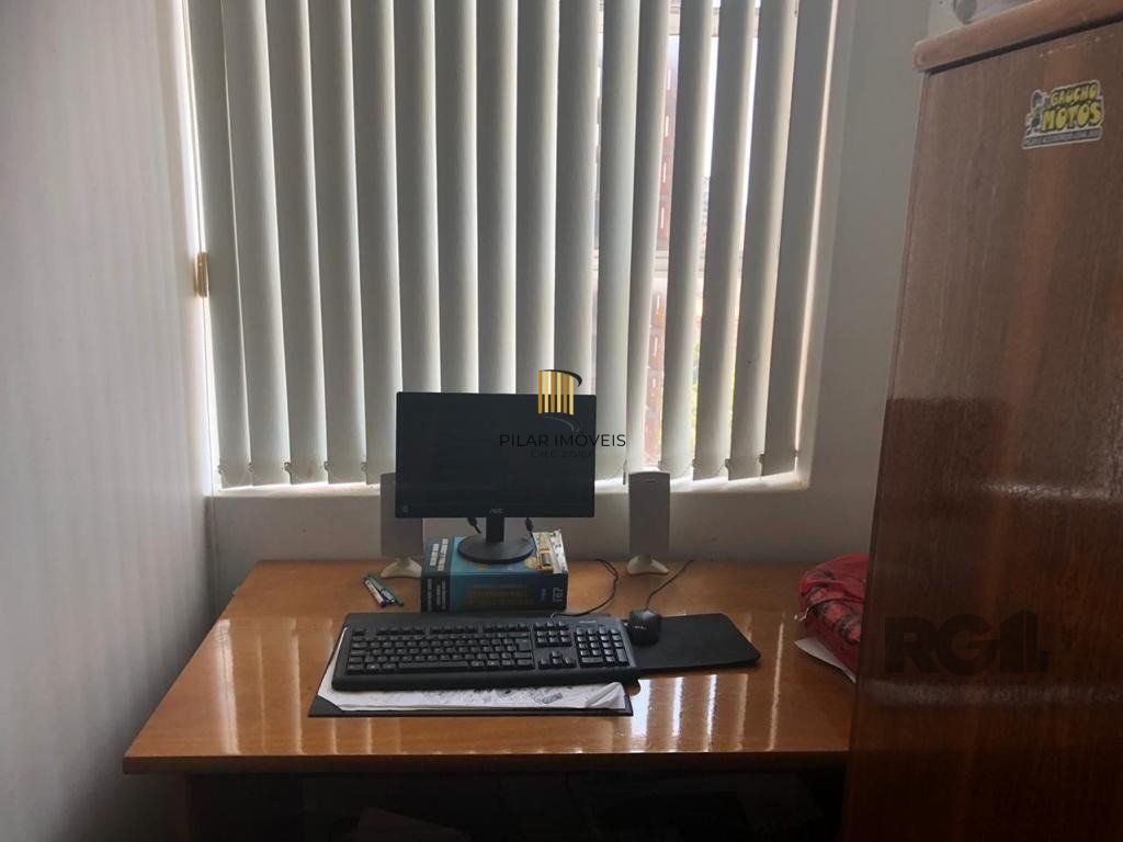 VENDE EXCELENTE CONJUNTO COMERCIAL NO CORAÇÃO DO CENTRO HISTÓRICO