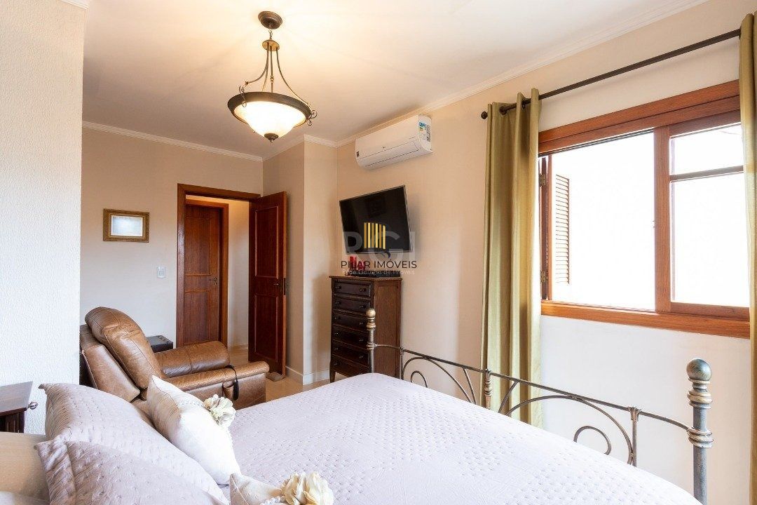 Casa a venda em condominio no bairro Jardim Isabel