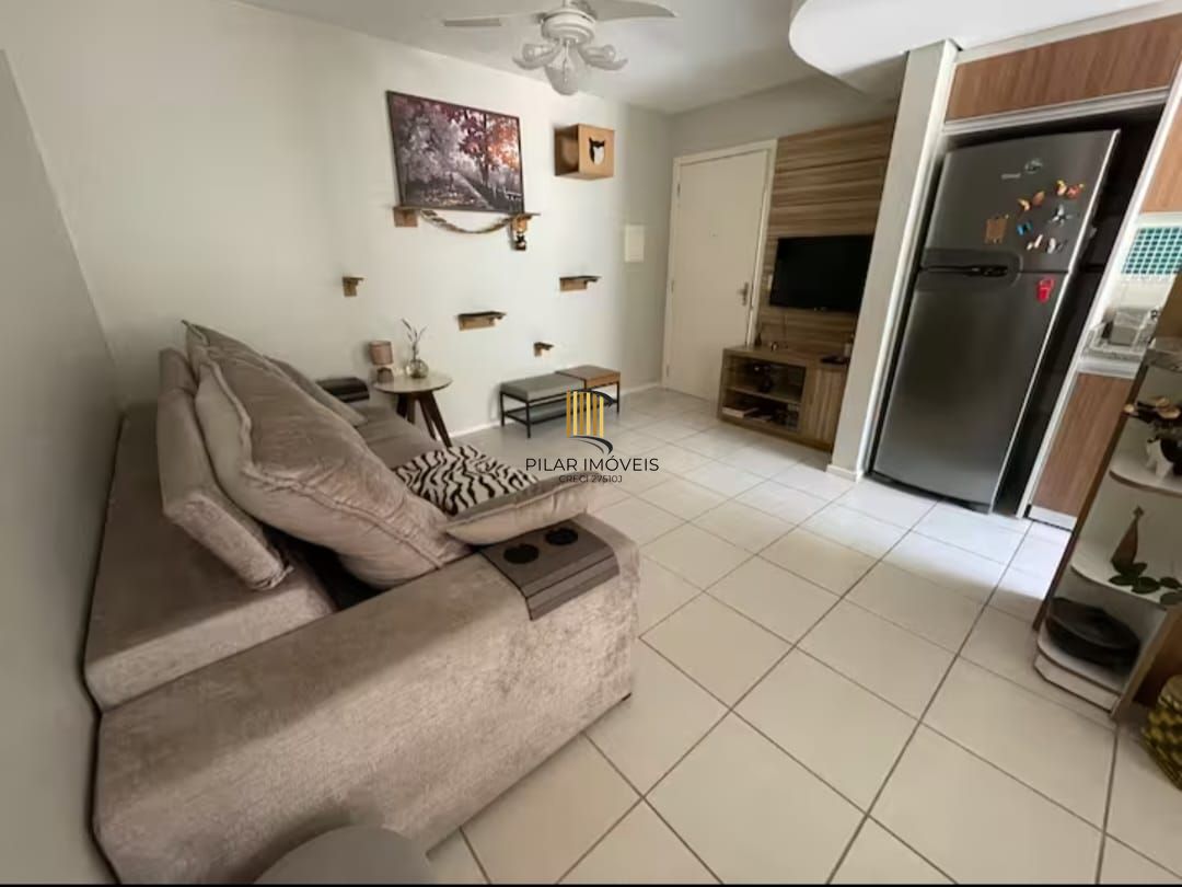 Apartamento Térreo Mobiliado Bairro Guarujá - 2 Dormitórios