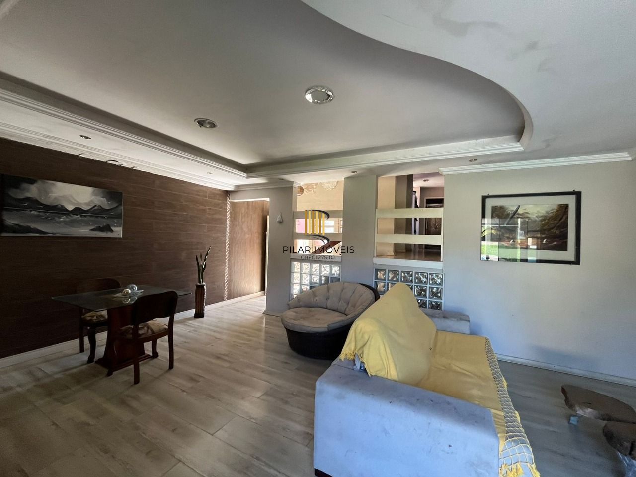 Casa 3 Dormitório(s) Bairro Guarujá