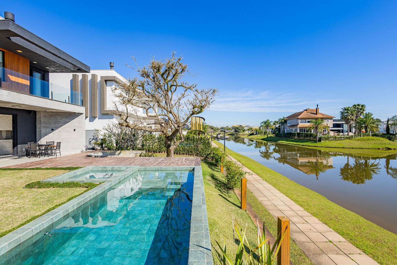 Casa a venda no Ilhas Park em El Dorado