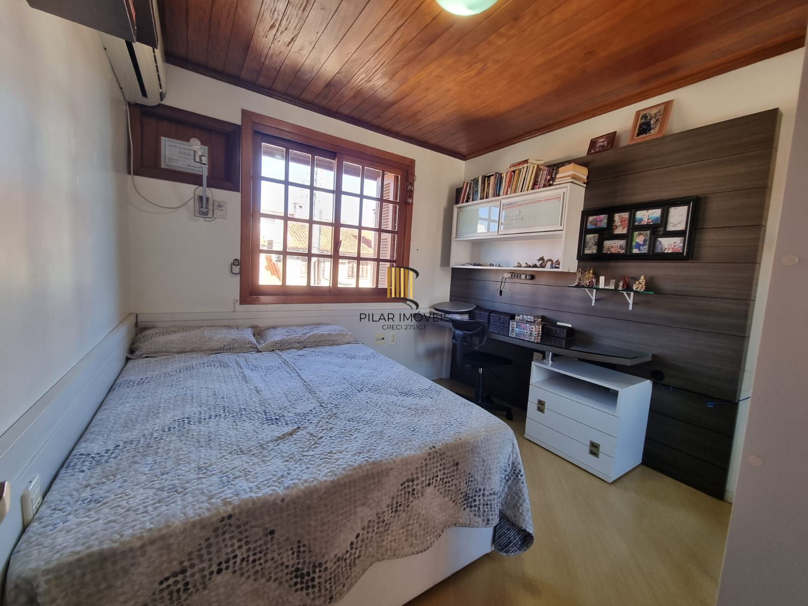 Casa de 3 Dormitórios em Condomínio Fechado Infra Completa