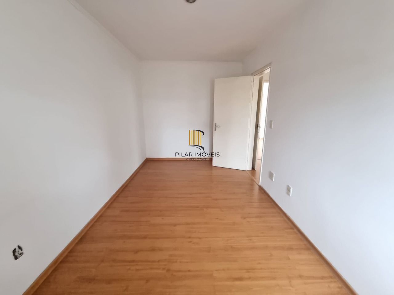 Apartamento 02 Dormitórios e 01 Vaga Próximo a Avenida Ipiranga