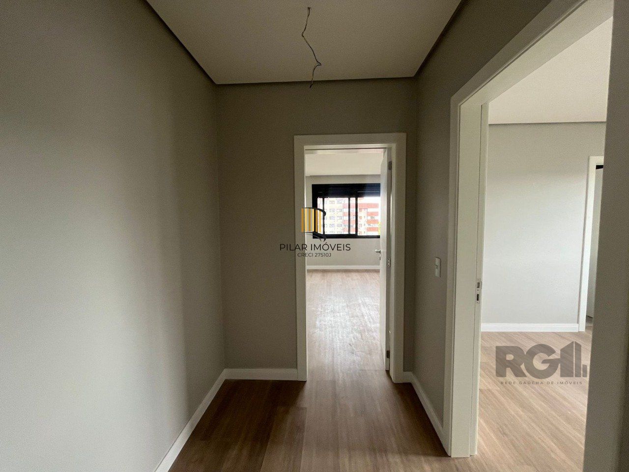 Apartamento 03 Suítes / Sacada/ 131m /  Rua José Gomes / Tristeza