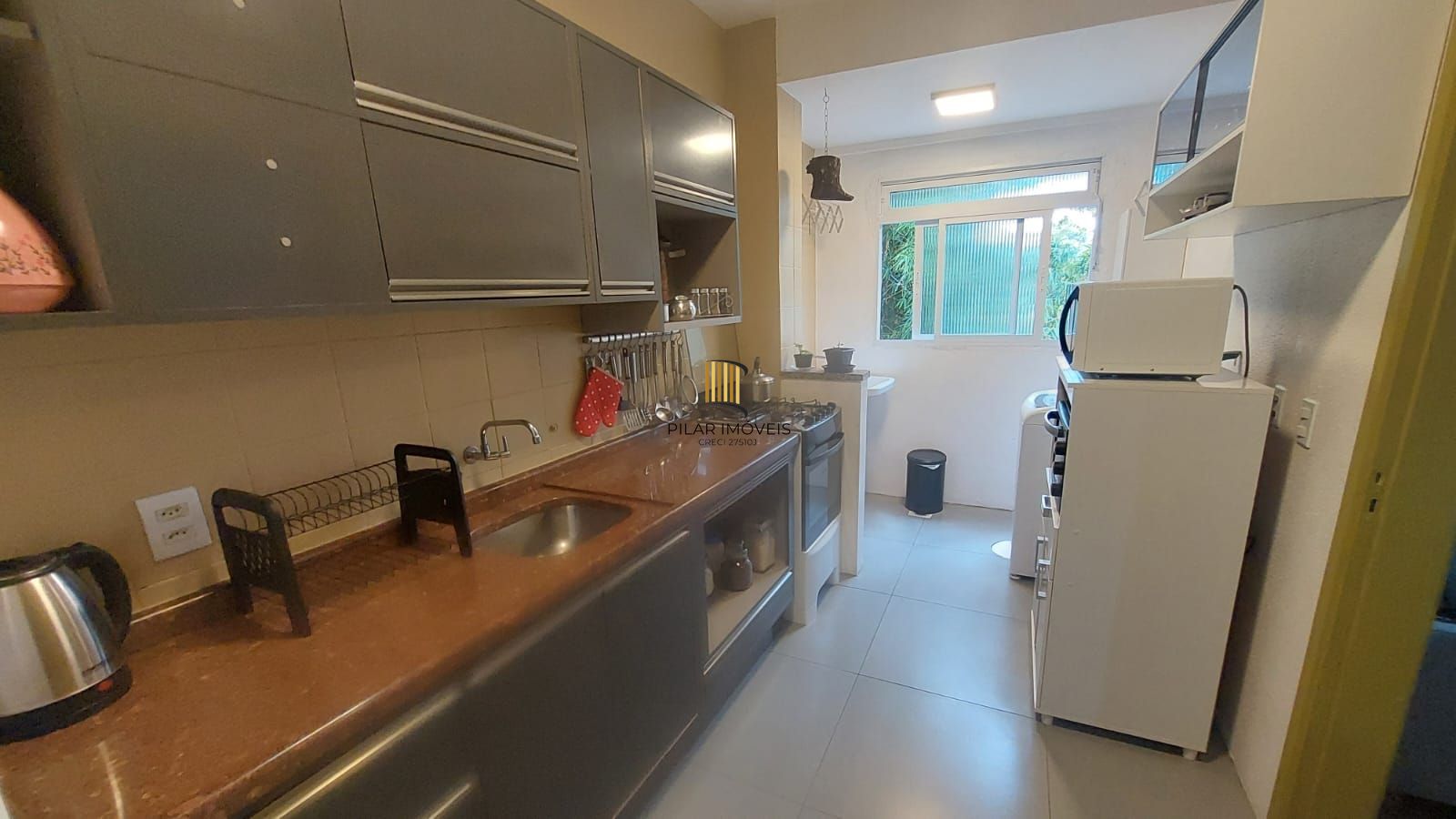 APARTAMENTO 2 DOMIRTÓRIOS - 1 VAGA - ELEVADOR - INFRAESTRUTURA - CAVALHADA