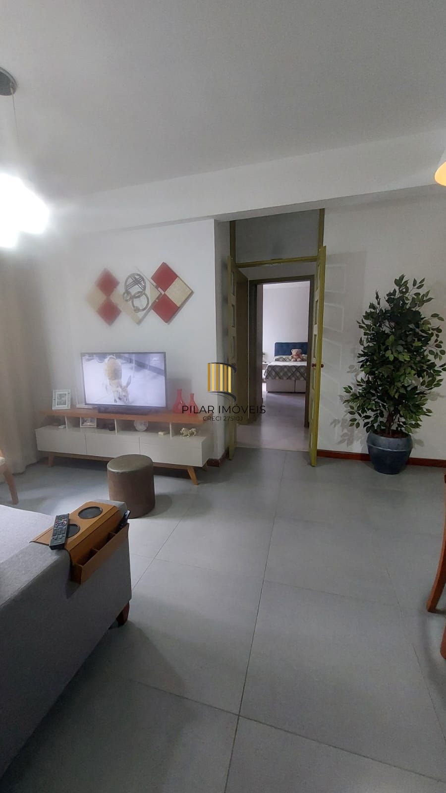 APARTAMENTO 2 DOMIRTÓRIOS - 1 VAGA - ELEVADOR - INFRAESTRUTURA - CAVALHADA