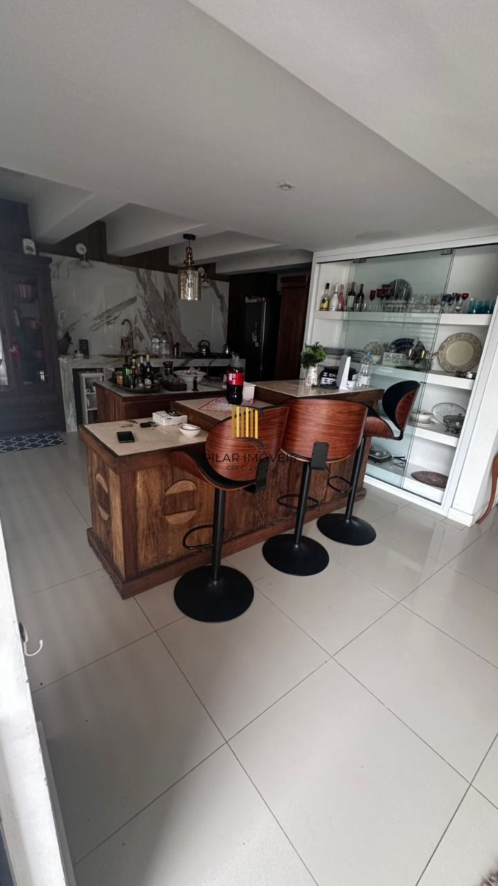 Casa Mobiliada 03 Dormitórios Bairro Jardim Verde Ipanema