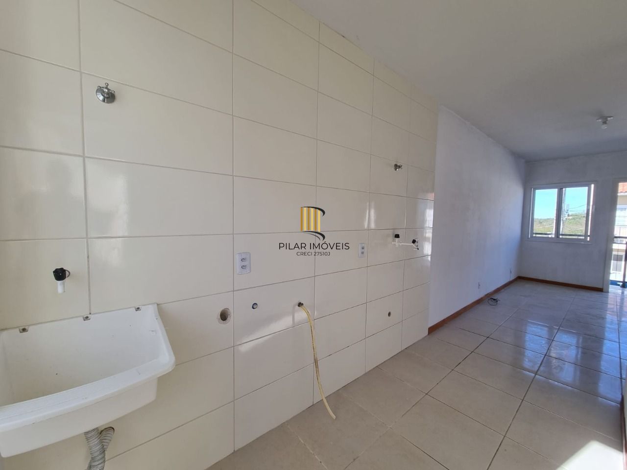 Casa para Venda - 50m², 2 dormitórios, 1 vaga - Aberta dos Morros