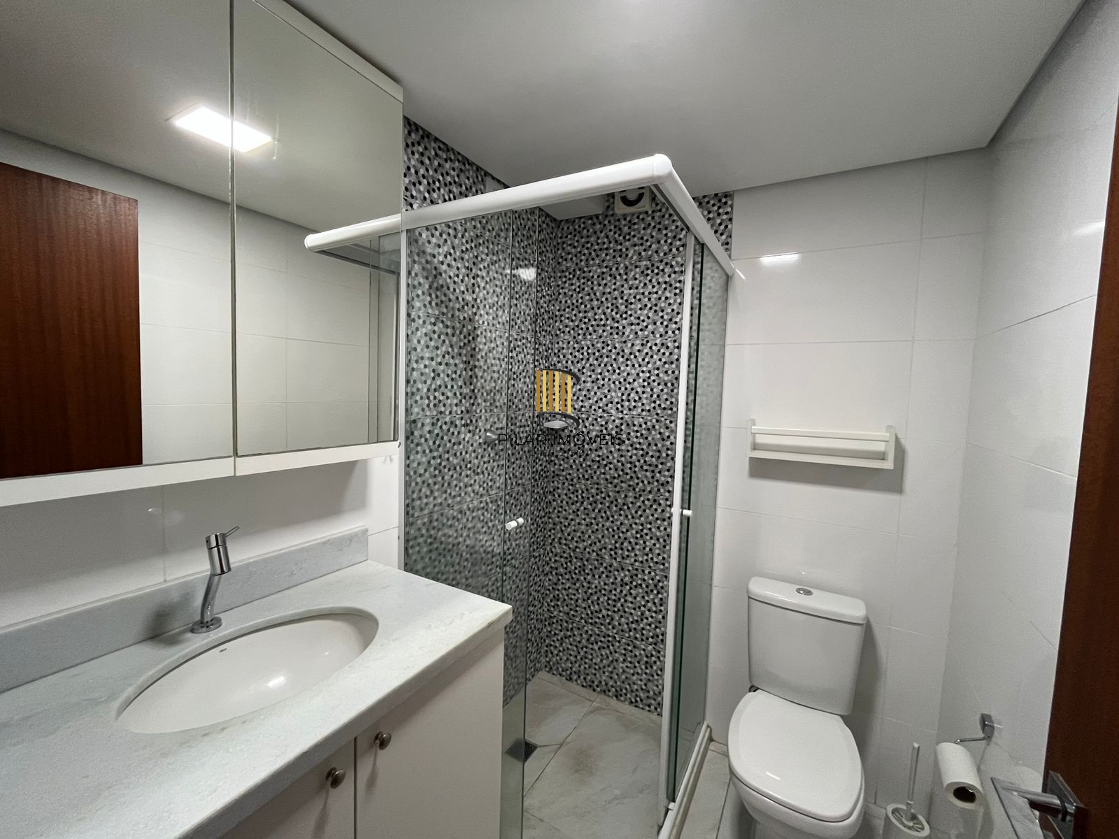 Apartamento de 3 quartos em ipanema para venda ou aluguel