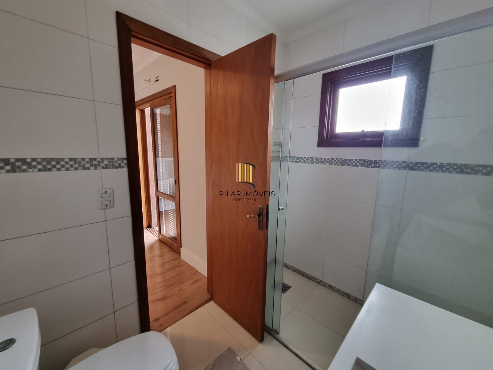 Casa 3 Dormitórios / Pátio com Churrasqueira / Jardins do Prado