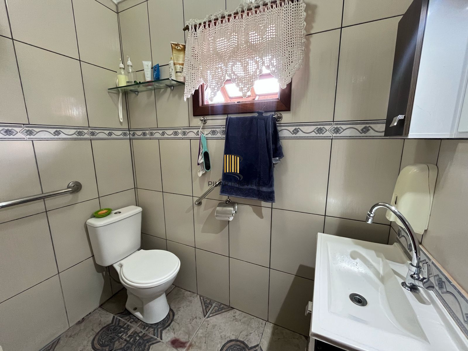 Casa com piscina a venda em Ipanema