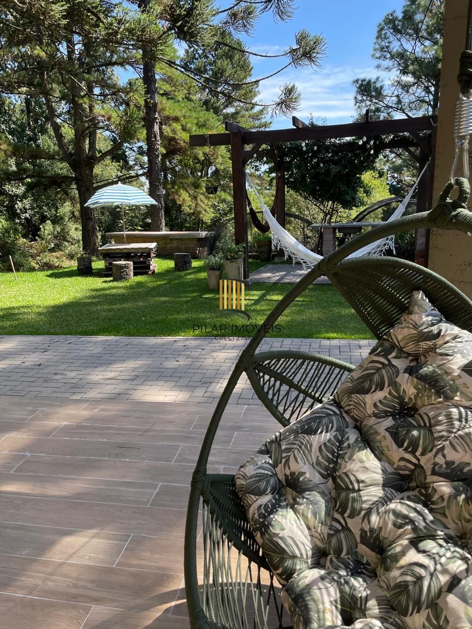 CASA COM PISCINA INDOOR NO CONDOMÍNIO VIVENDAS DA SERRA – CANELA/RS