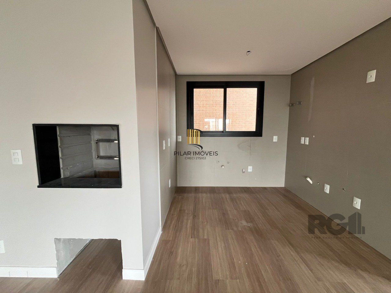 Apartamento 03 Suítes / Sacada/ 131m /  Rua José Gomes / Tristeza