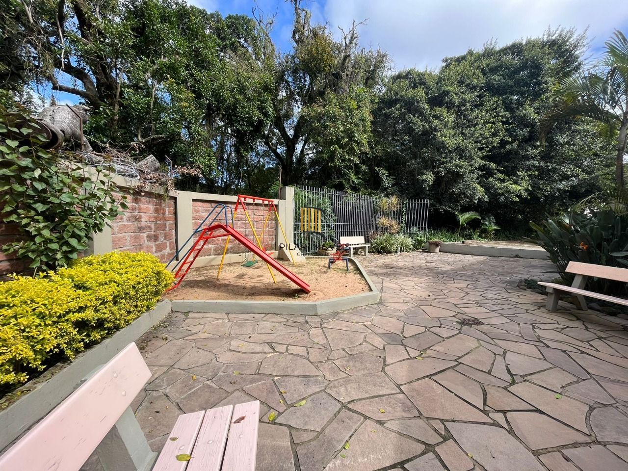 Apartamento 2 dormitórios no bairro Teresópolis