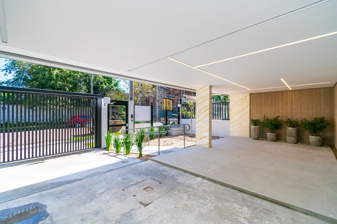 Apartamento Duplex com 135m²e 03 Dormitórios Bairro Tristeza