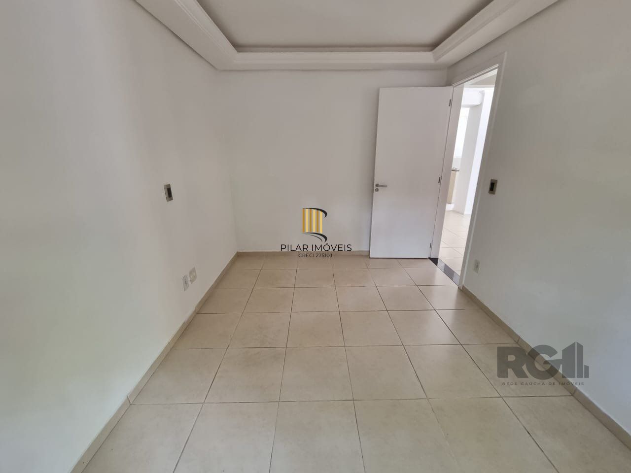 Apartamento Térreo 02 Dormitórios Bairro Guarujá