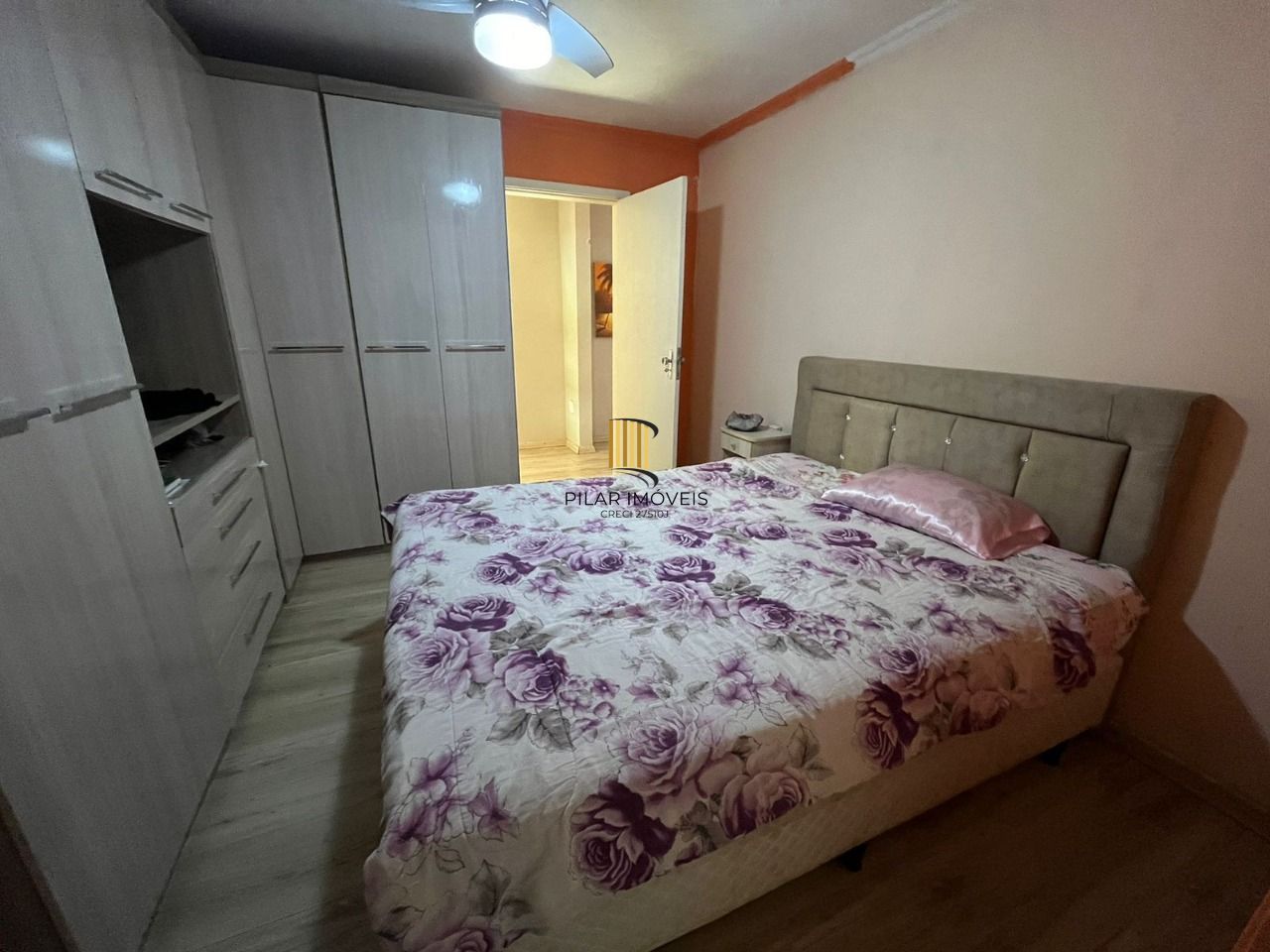 Casa 3 Dormitório(s) Bairro Guarujá