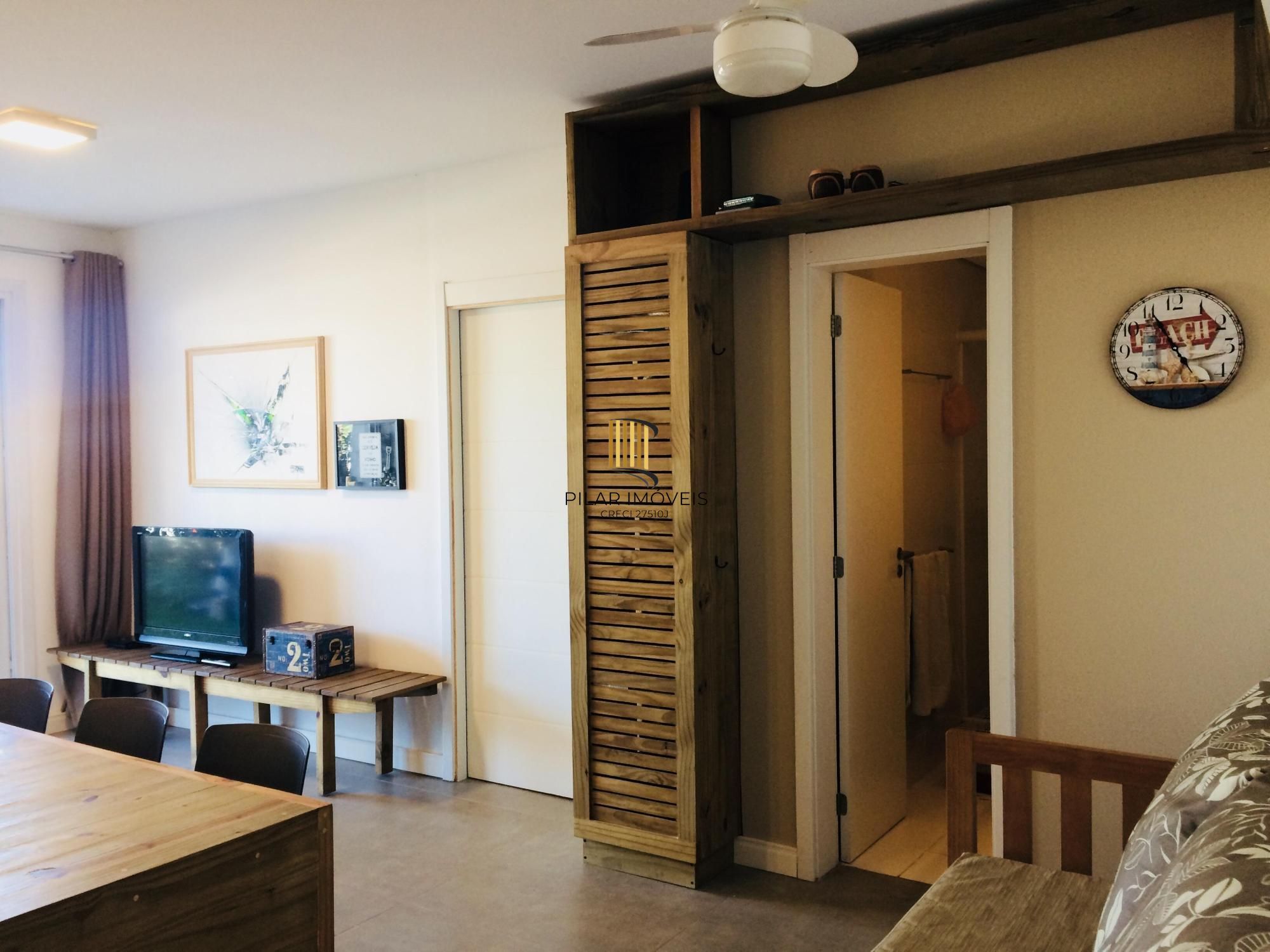 Loft Mobiliado com Espaço Gourmet no Rossi Atlântida – Conforto e Luxo à Beira-Mar!