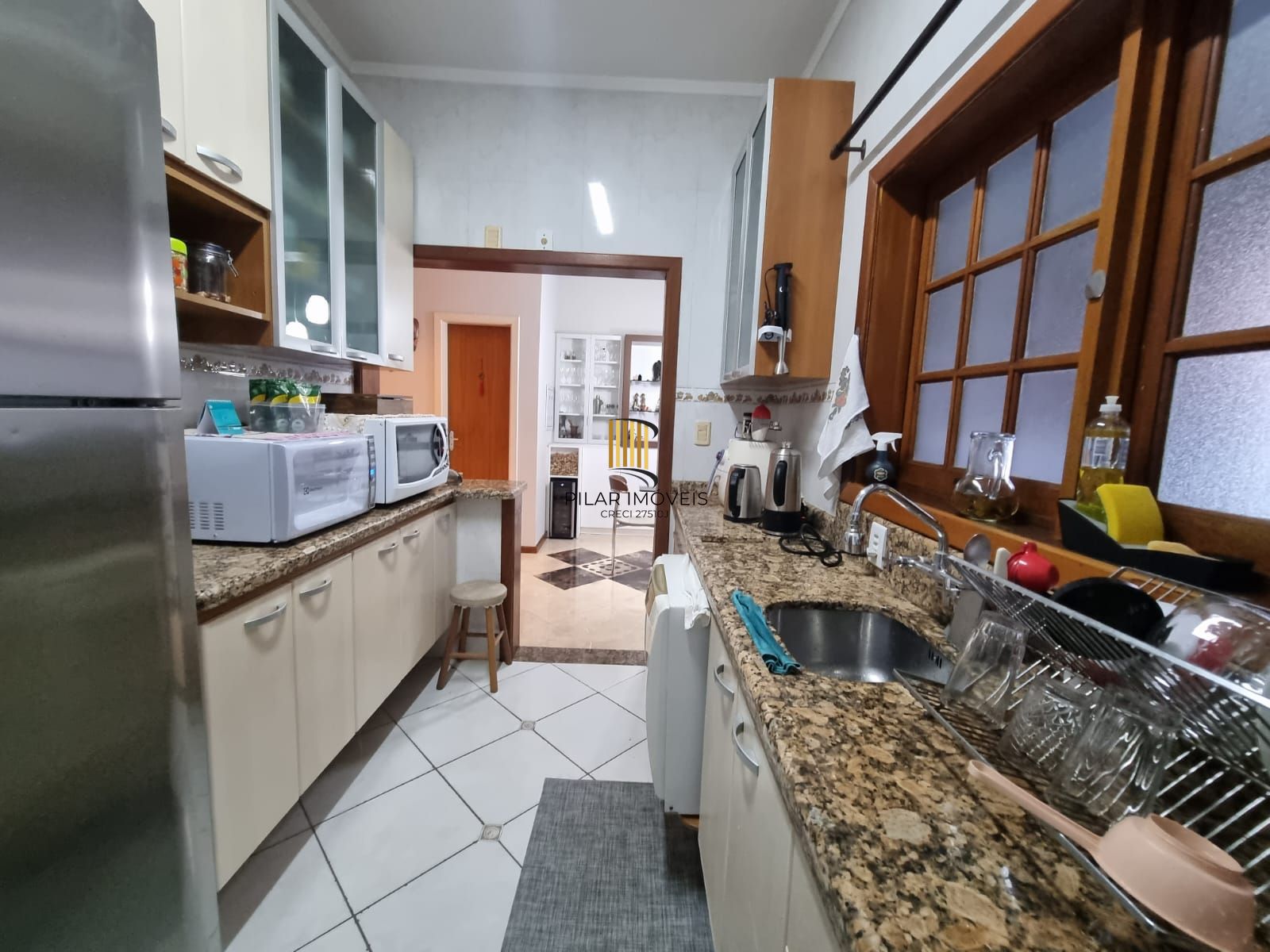 Casa de 3 Dormitórios em Condomínio Fechado Infra Completa