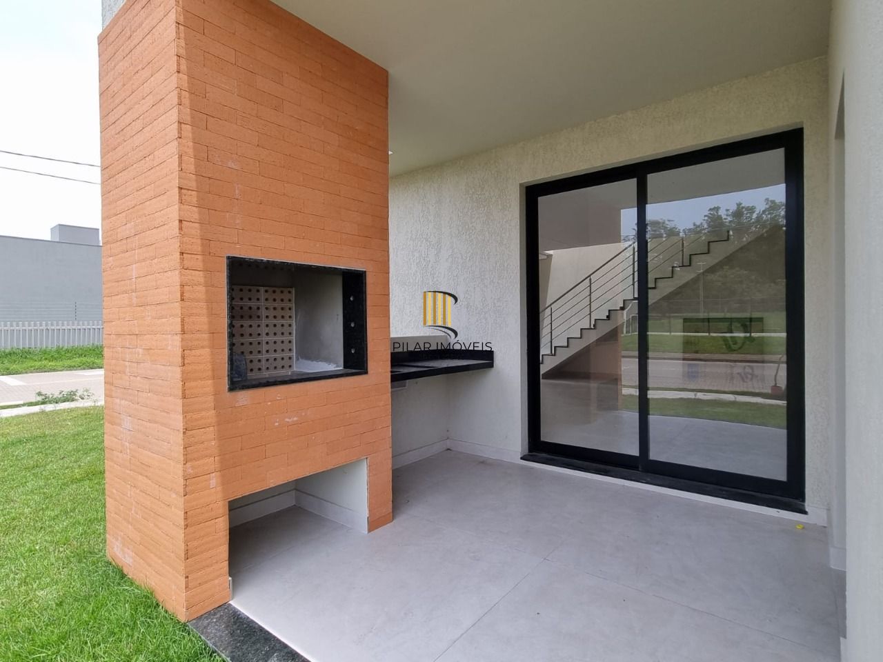 Sobrado com 145m² privativos e 03 Dormitórios No Lagos de Nova Ipanema