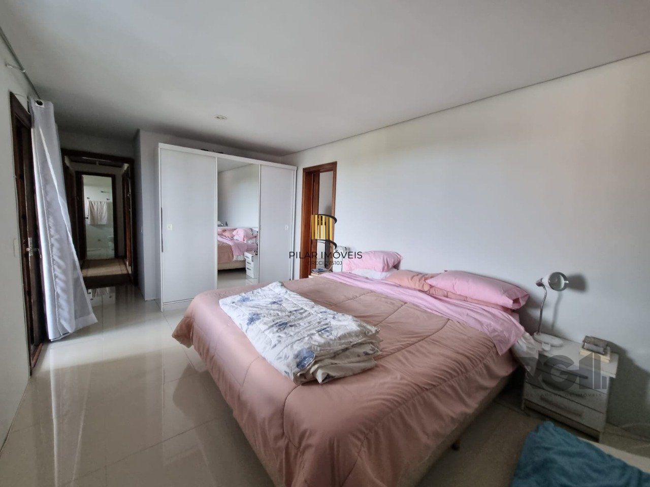 Casa Bairro Jardim Isabel/ Amplo Pátio / Piscina / 3 Dormitórios