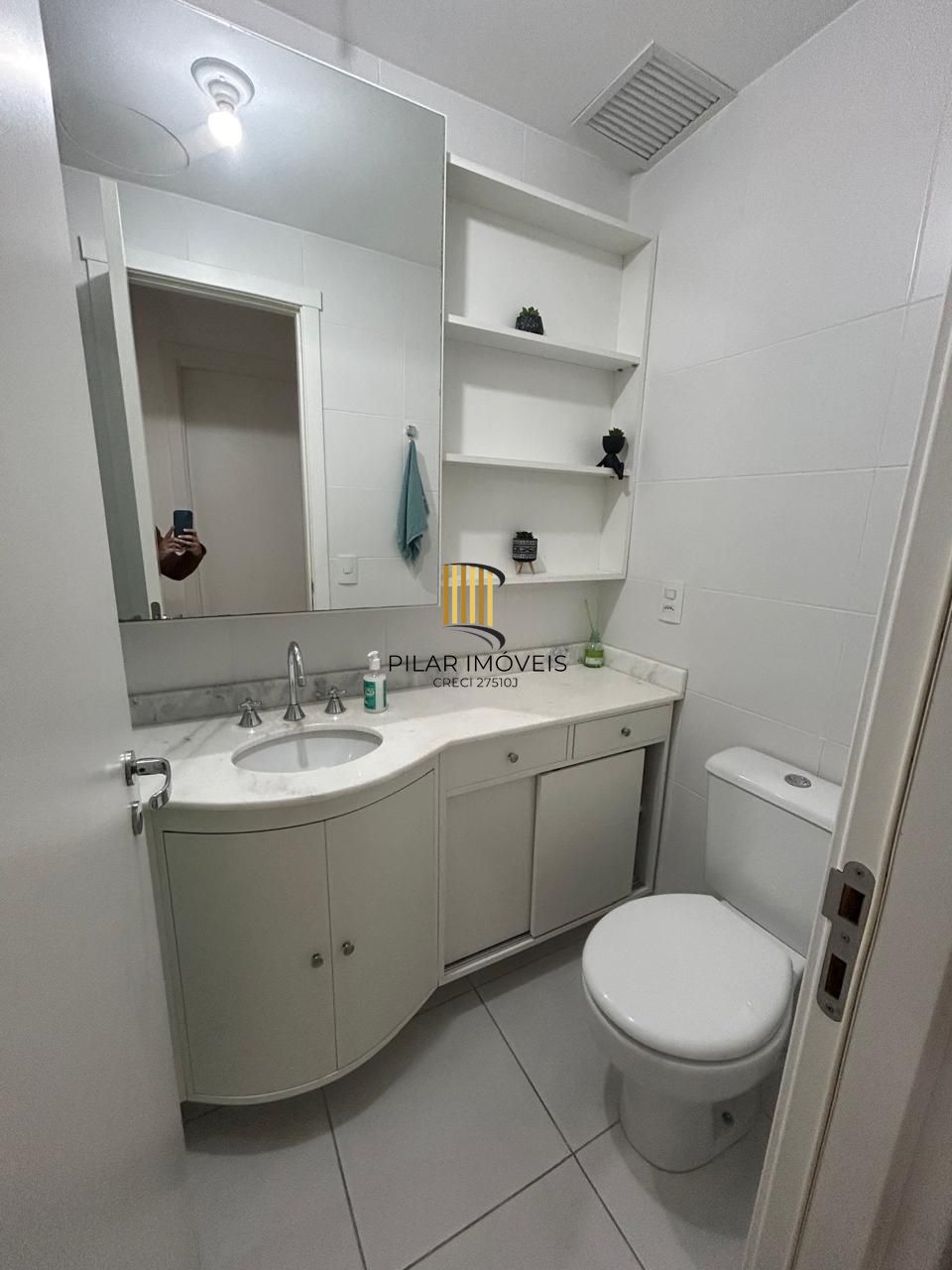 APARTAMENTO 2 DORMITÓRIOS COM SUITE - 2 BANHEIROS - VAGA COBERTA - INFRAESTRUTURA