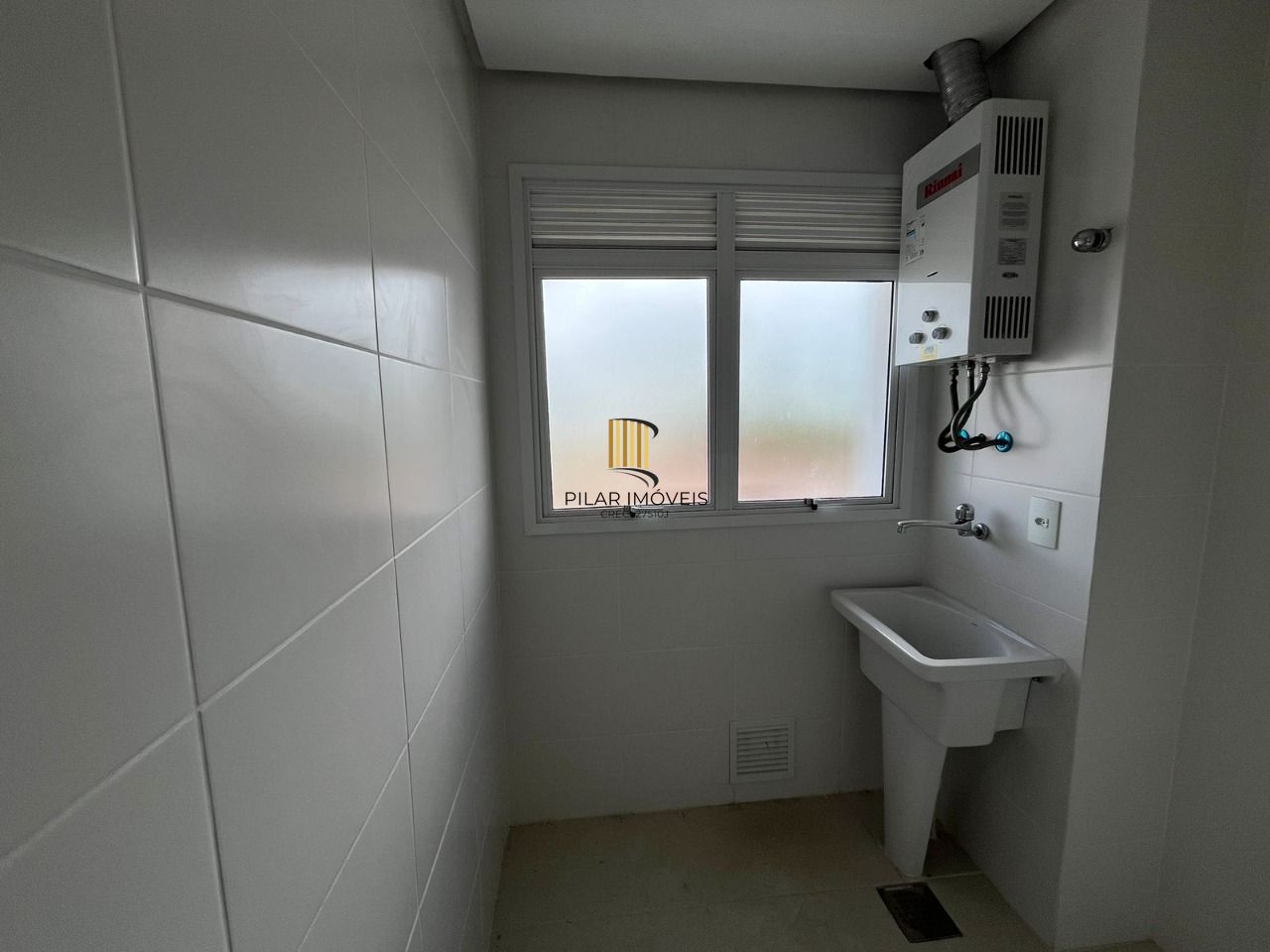 Apartamento 2 dormitórios no bairro Tristeza