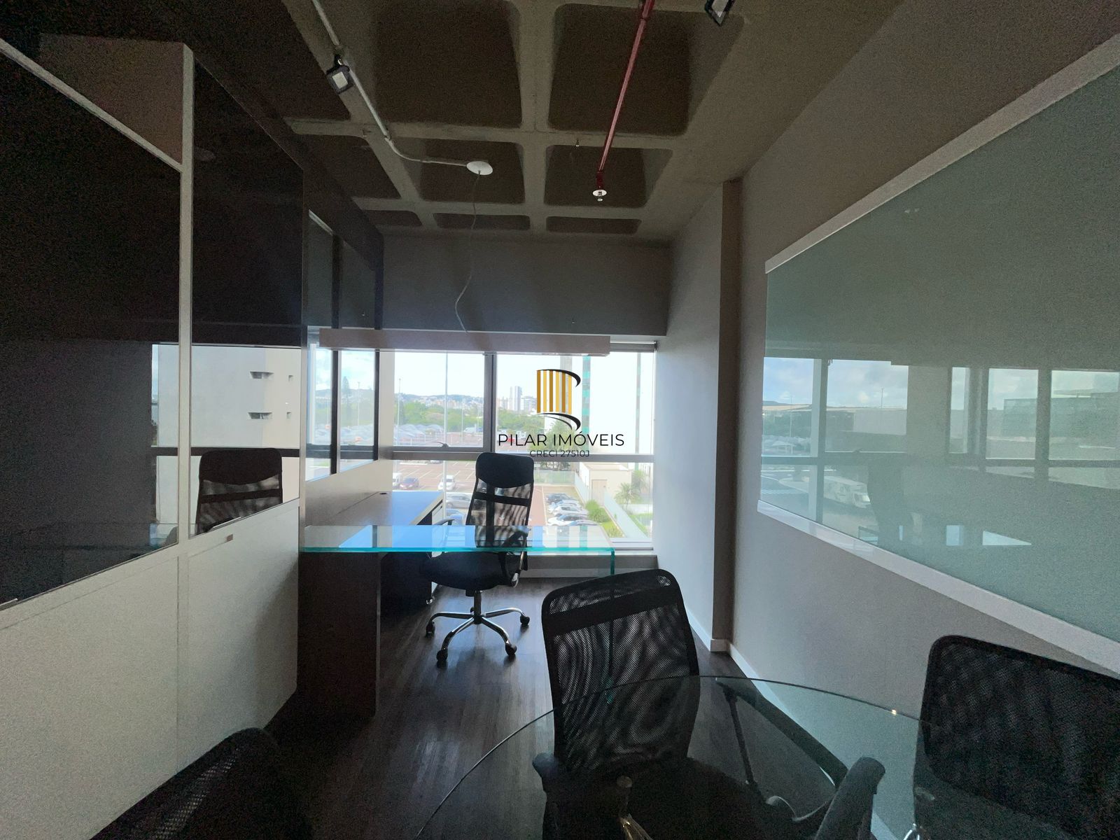 Sala mobiliada no Diamond Tower