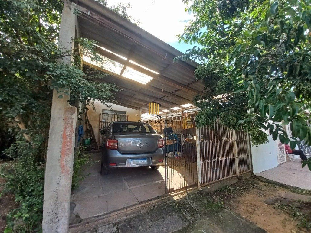 Casa para Venda - 40m², 1 dormitório, 1 vaga - Hípica