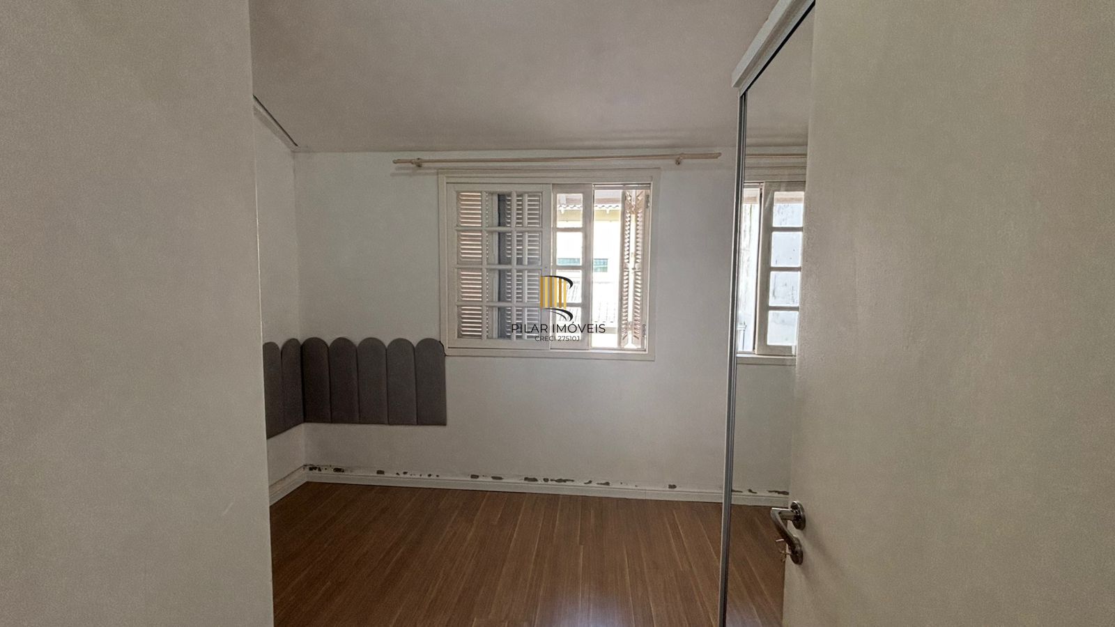 Casa 3 dormitórios no bairro Hípica