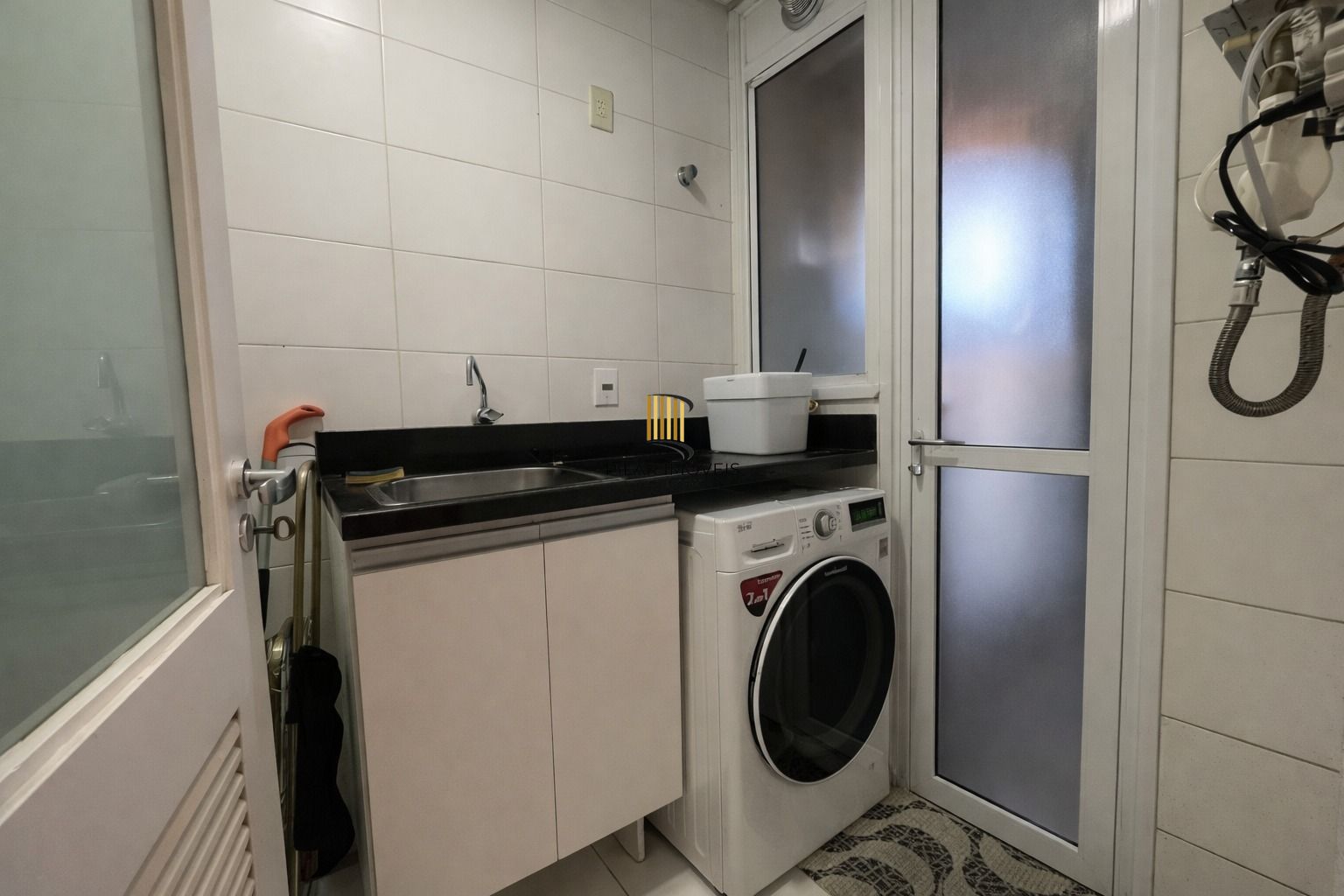 Apartamento 2 dormitórios no bairro Jardim Lindóia