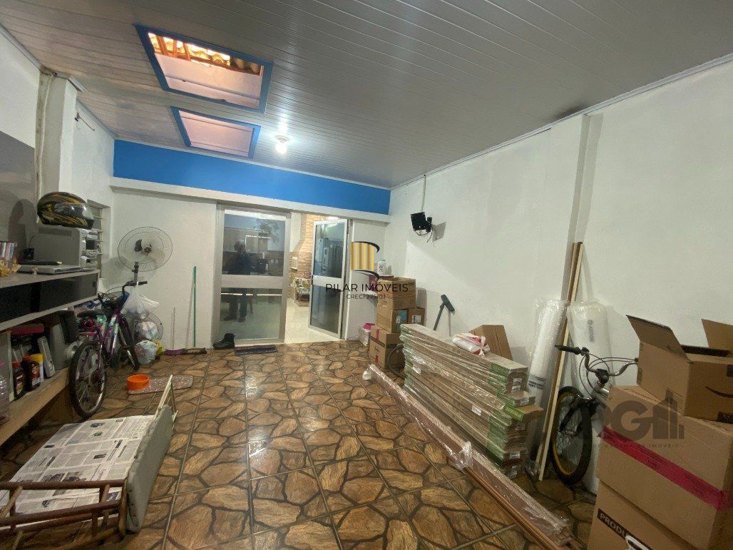 Casa 2 Dormitório(s) Bairro Restinga