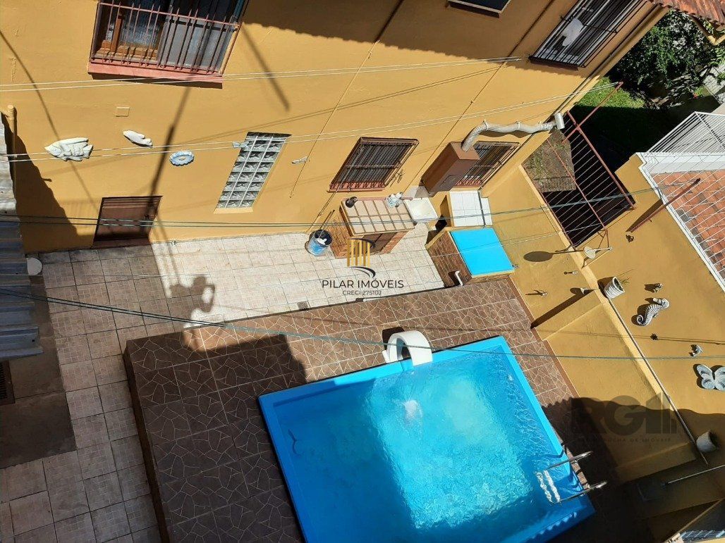 Casa 5 Dormitório(s) Bairro Campo Novo