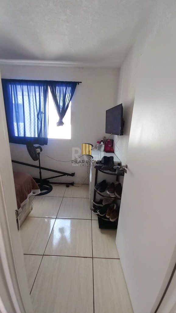 Apartamento para Venda - 32m², 2 dormitórios, 1 vaga - Restinga