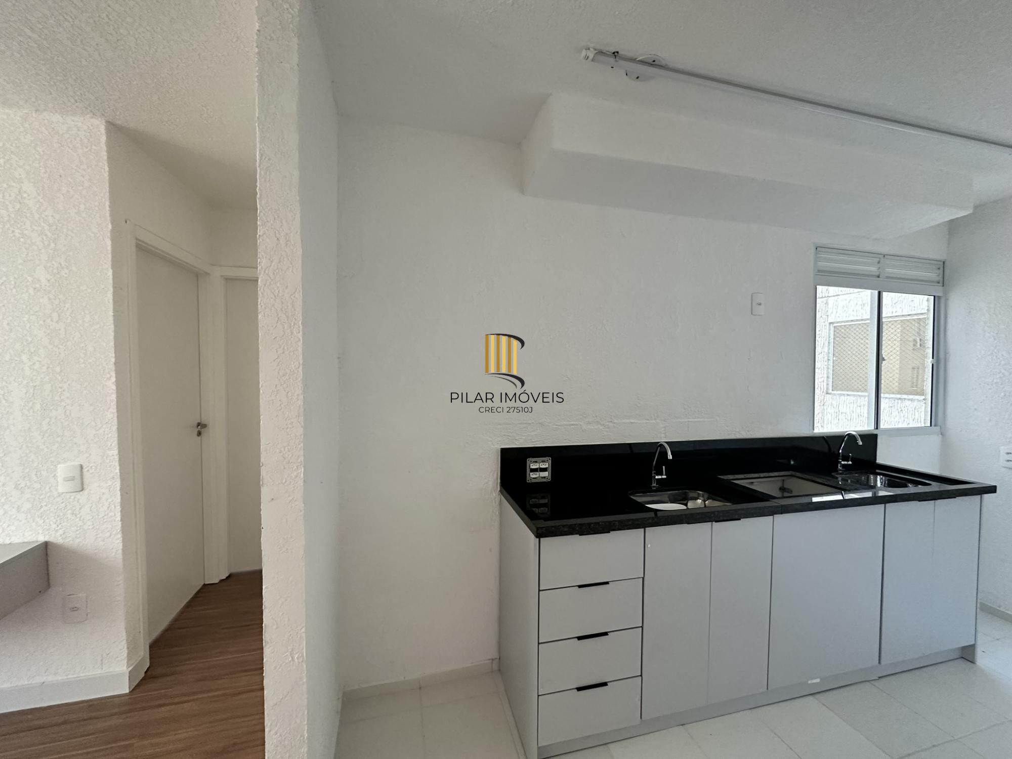 Apartamento 2 dormitórios no bairro Restinga
