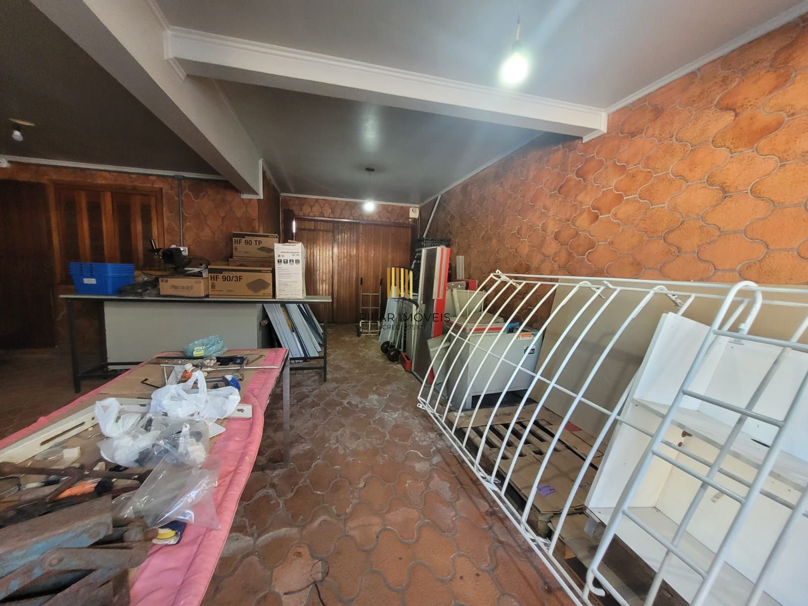 Casa 4 dormitórios no bairro Camaquã